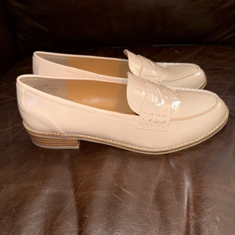 Steve Madden Blush Pink Loafers - Picture 4 of 4